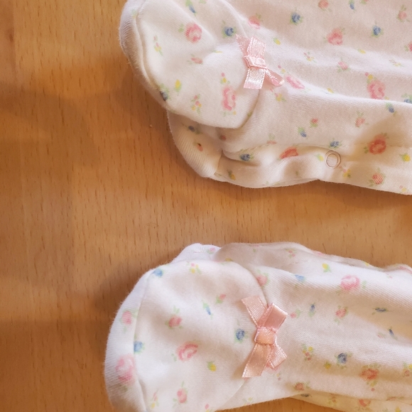 Sweet Baby Sleeper - Picture 3 of 3